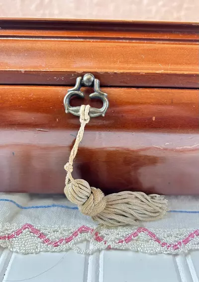 plant/The Bombay Co. Vintage Wooden Jewelry Box with removable tray 10x 4 1/4-2-thumbnail