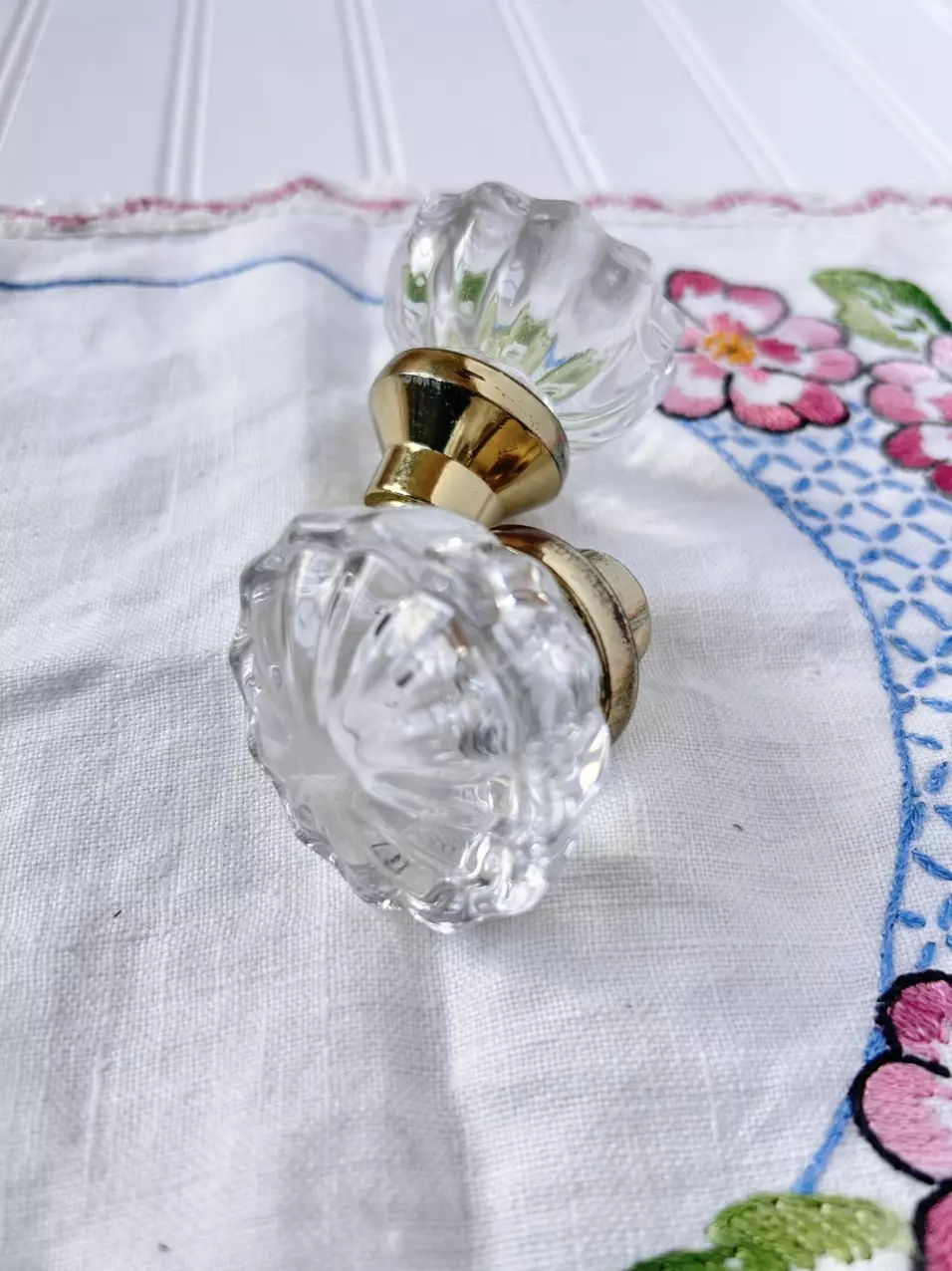 plant/Glass doorknob (2 available) 2 1/4”-1