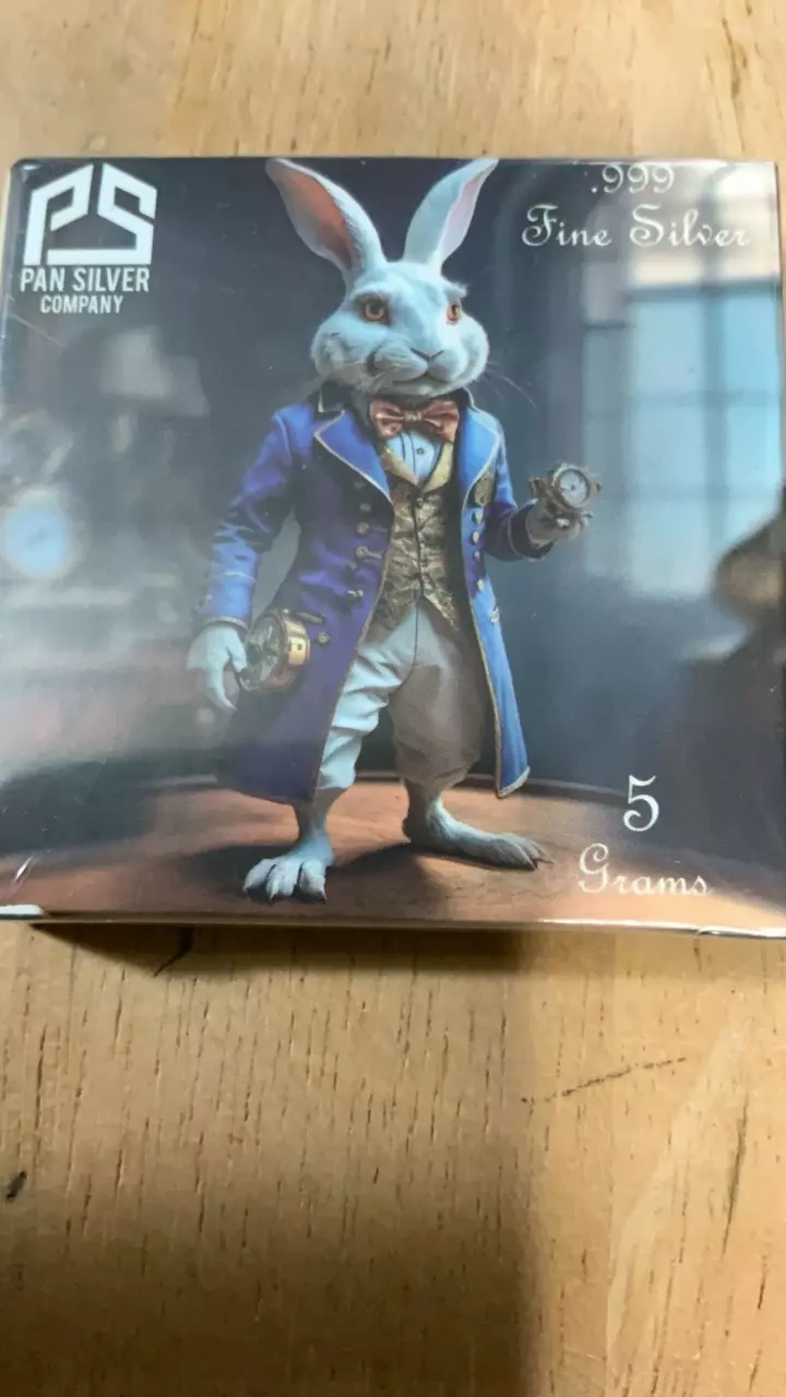 plant/Sealed 5 Gram Silver “Rabbit”. Pan Silver-0