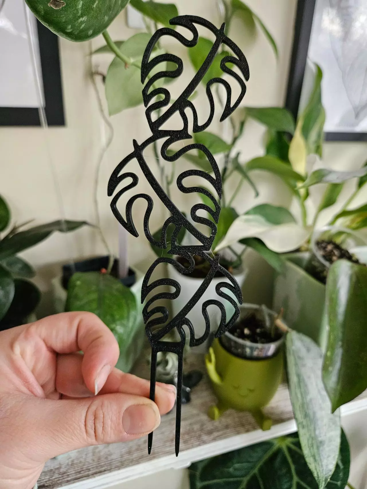 plant/Monstera plant support stake in black-0
