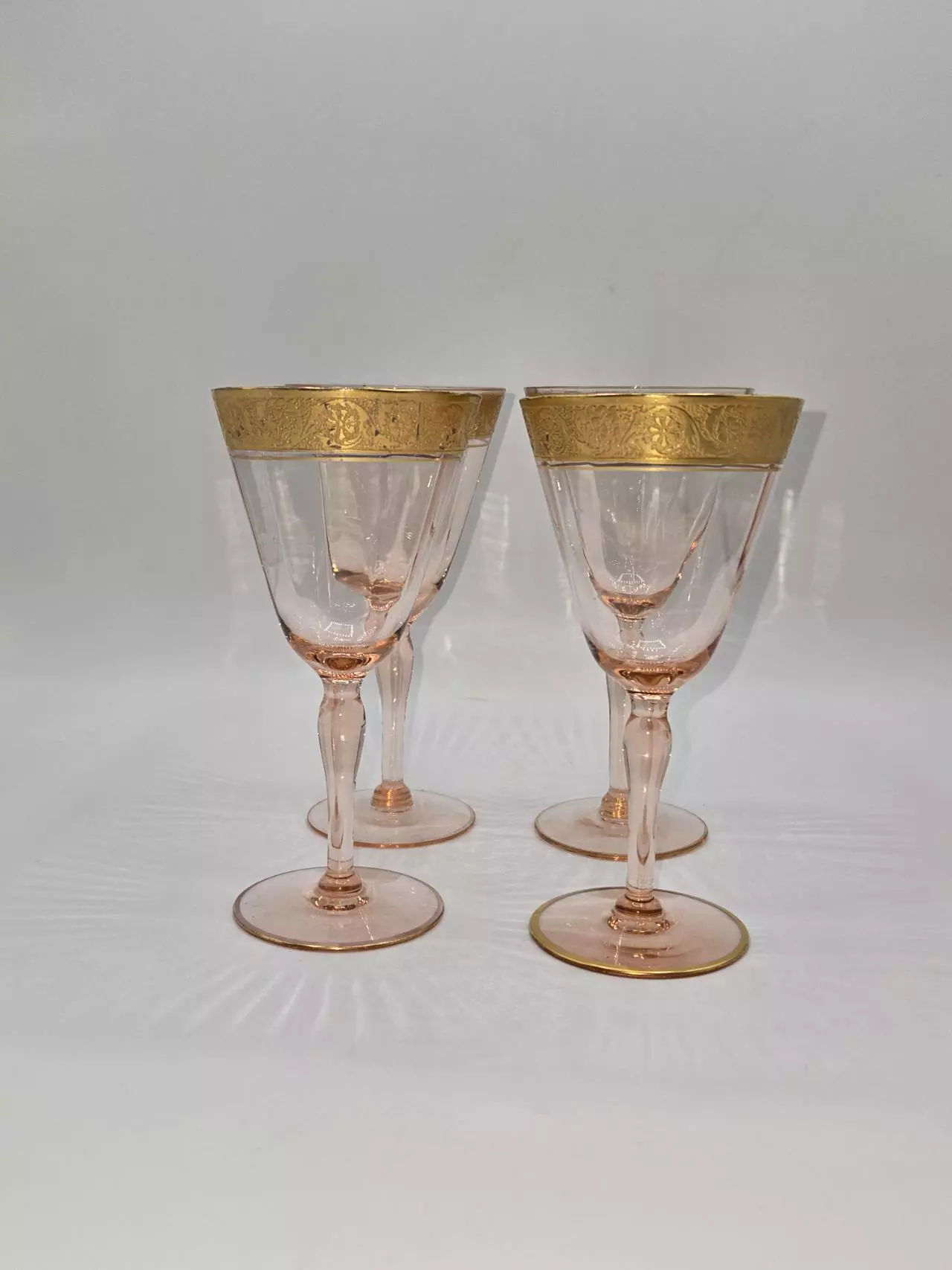 plant/Vintage Italian Pink Wine Glasses Gold Gilt Rim Set of 4 Mid Century 5.75”-0