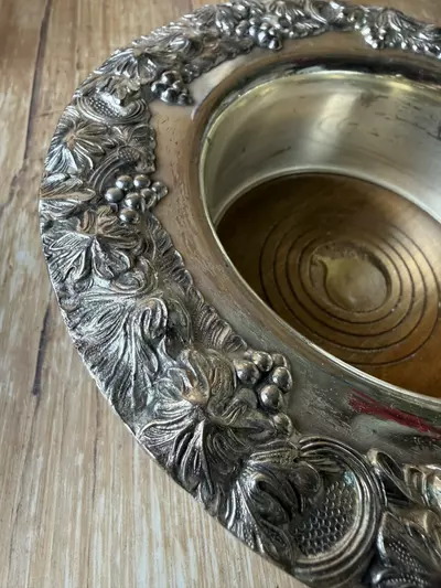 plant/Silverplate Wine / Champagne Bottle Holder – Grape & Vine Motif-1-thumbnail