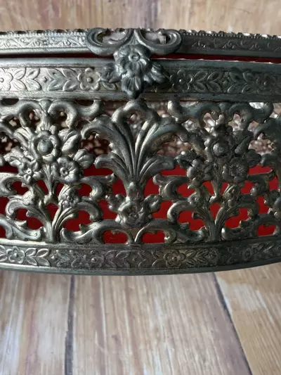 plant/Oval Ormolu Glass Jewelry Box-1-thumbnail