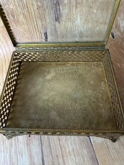 plant/Vintage Ormolu Glass Jewelry Box-4-thumbnail