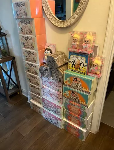 plant/Angel In The Sky The Monsters Labubu Zimomo AUTHENTIC ✅ Popmart BRAND NEW IN BOX-6-thumbnail