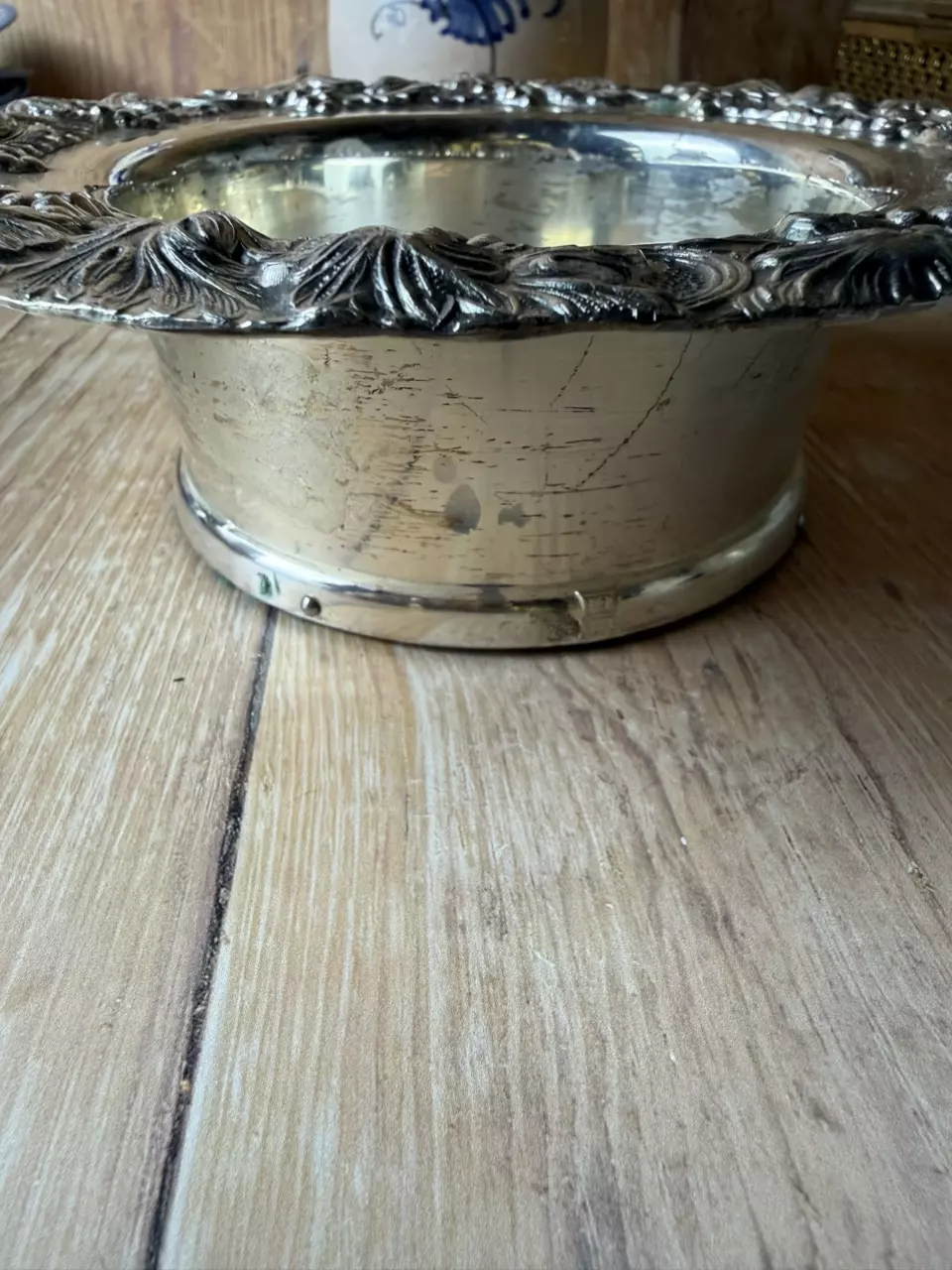 plant/Silverplate Wine / Champagne Bottle Holder – Grape & Vine Motif-3