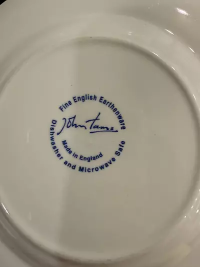 plant/John Tams Blue Willow Plate-1-thumbnail