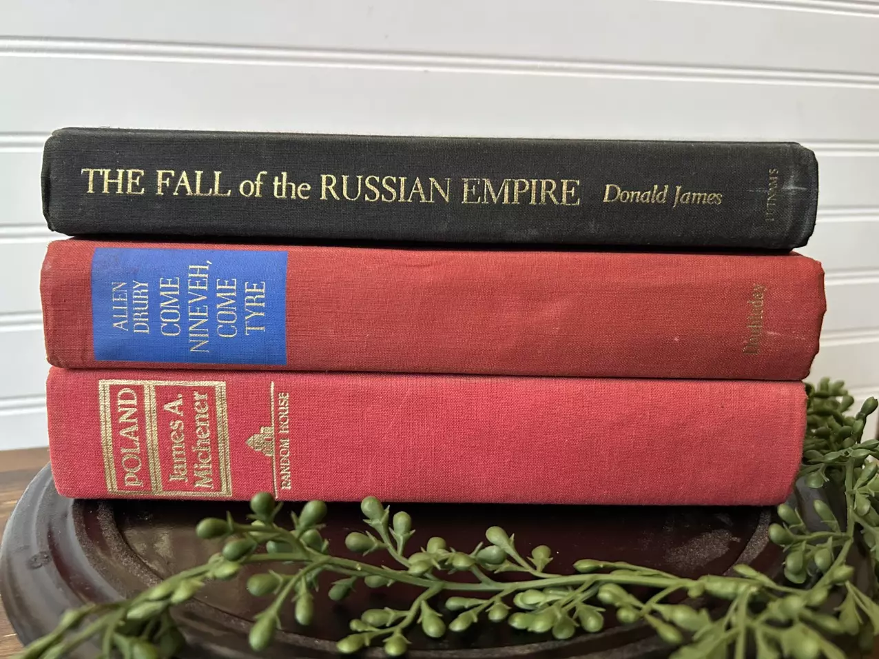 plant/Red books for stacking/decorating priced individually-0