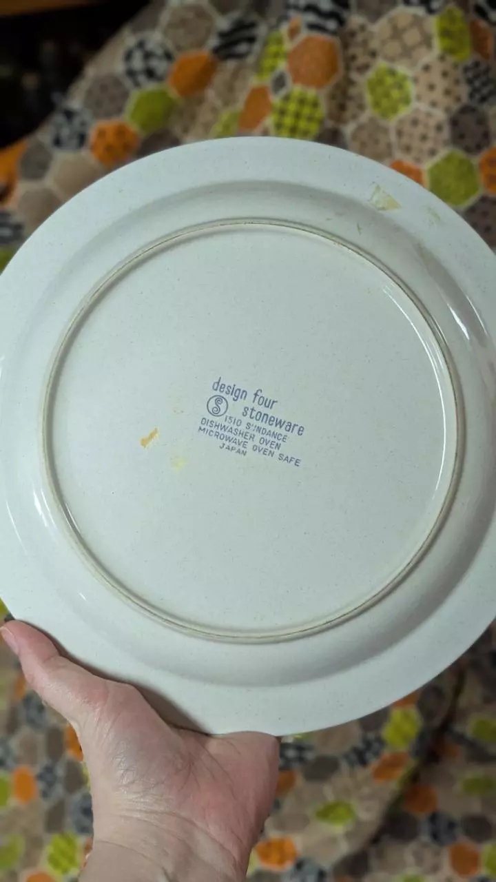 plant/Set of 7 MCM plates by design four stoneware (was $40)-1