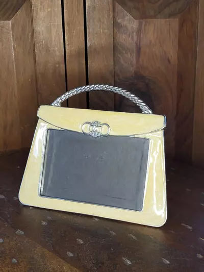 plant/Handbag Picture Frame-5-thumbnail
