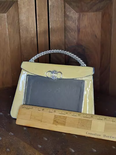 plant/Handbag Picture Frame-3-thumbnail