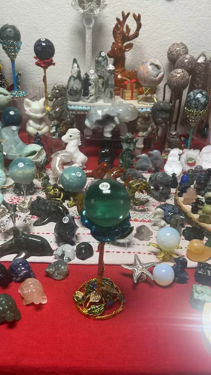 plant/$48| Fluorite Sphere 49mm-1