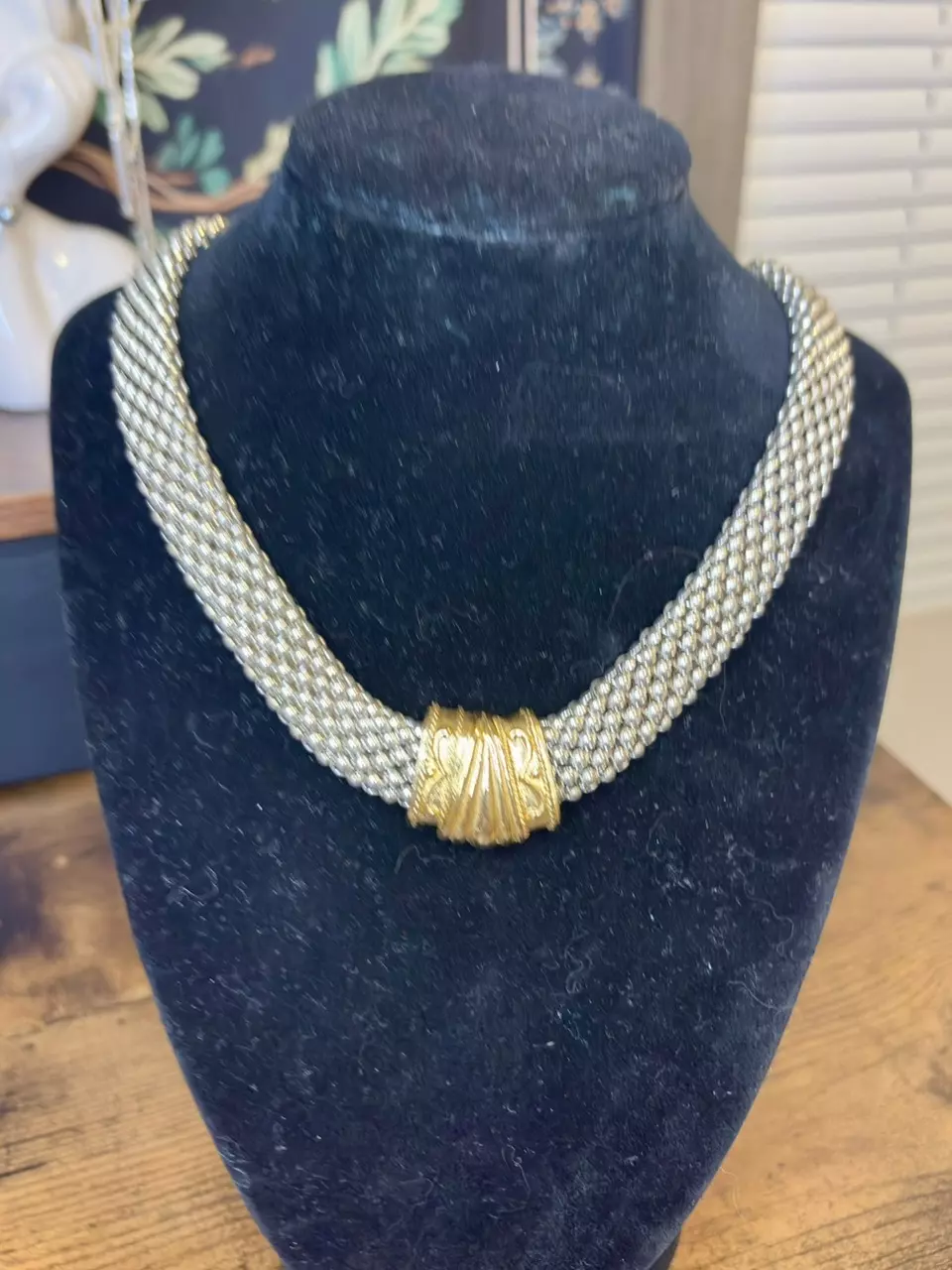 plant/Vintage Silver Tone Beaded Mesh Choker-0