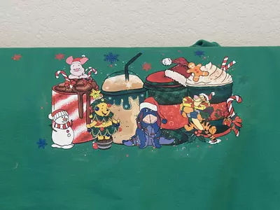 plant/Christmas Winnie The Poo Green Christmas Sweatshirt Size Medium-0-thumbnail