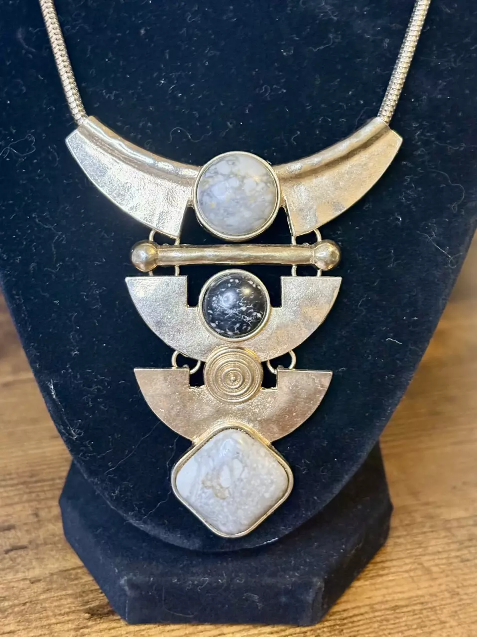 plant/Gold Tone Geometric Choker Necklace-1