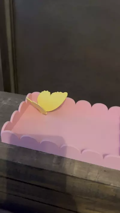 plant/3D Printed Pink Trinket Tray With A Yellow Butterfly-4-thumbnail