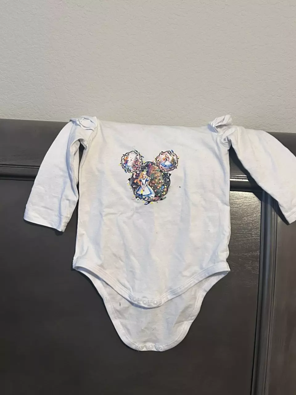 plant/Christmas Alice In Wonderland Christmas Onesie Size 9-18 Months-1