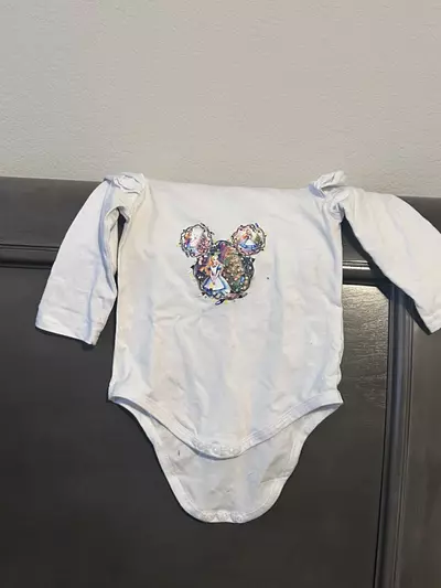 plant/Christmas Alice In Wonderland Christmas Onesie Size 9-18 Months-1-thumbnail