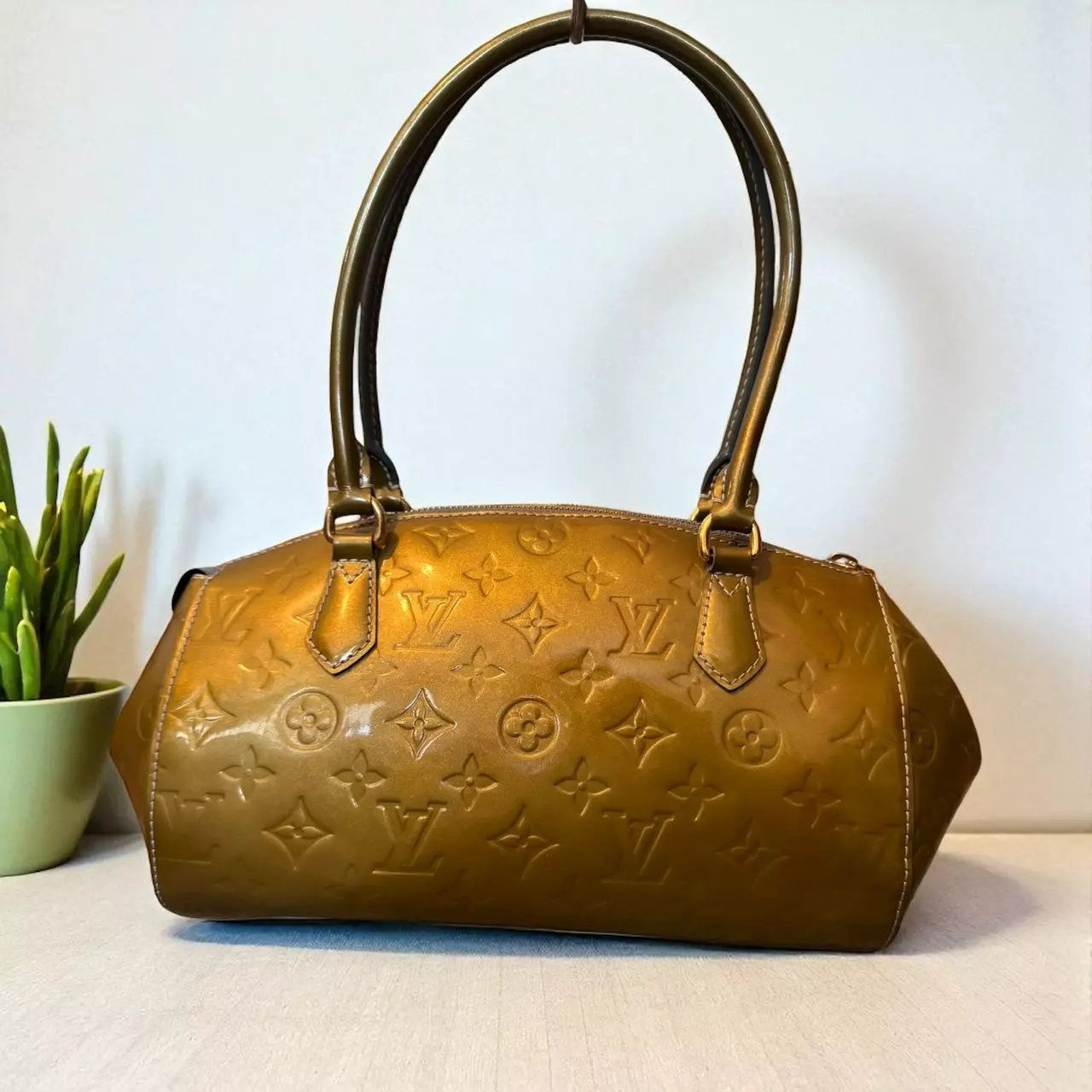 heat_pack/Louis Vuitton Vernis-0