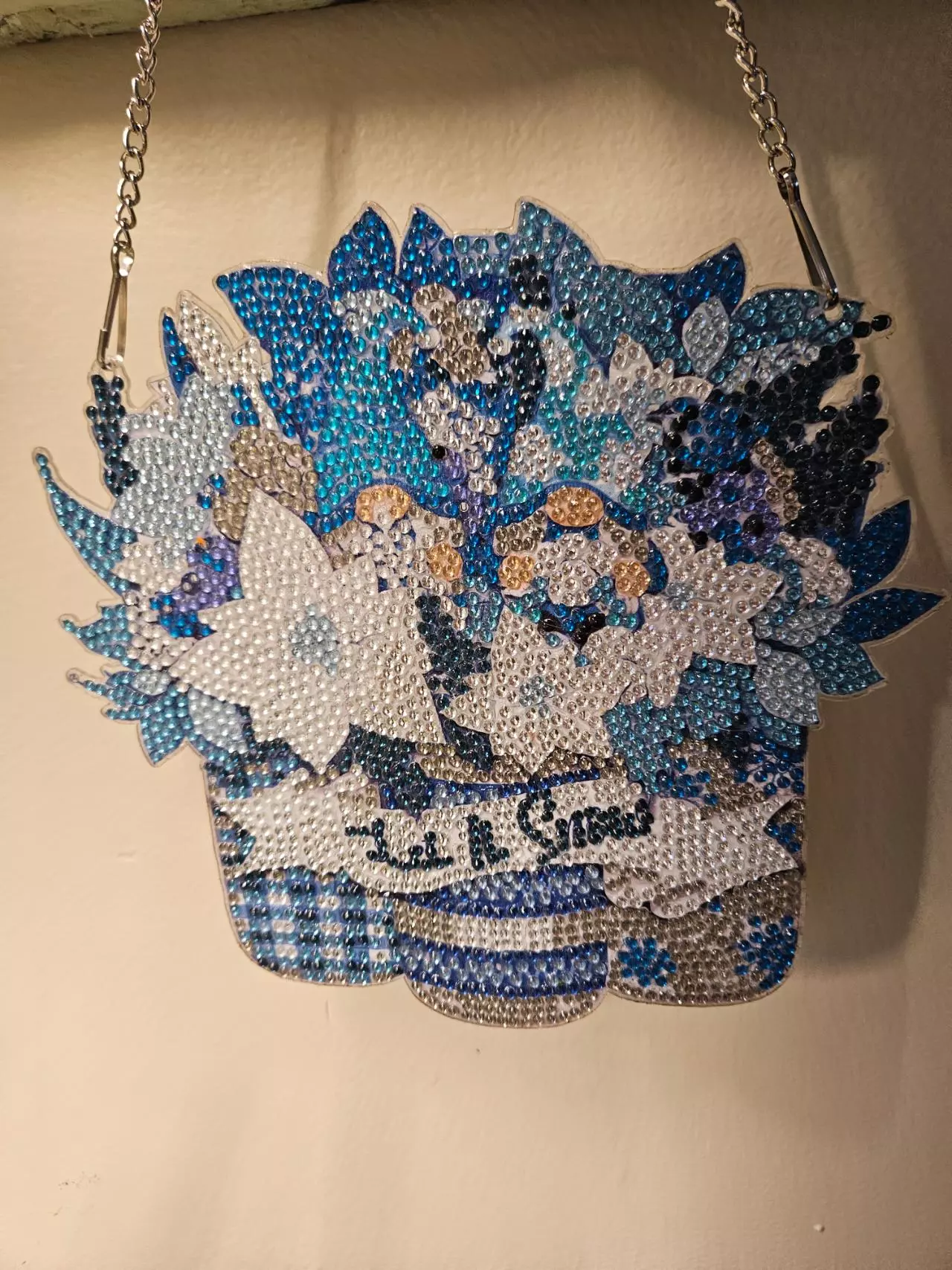 plant/Gnome let it snow hanger-0