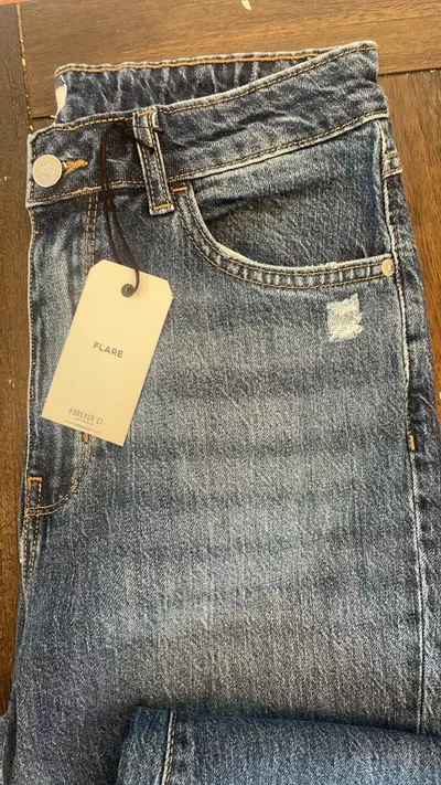 plant/NWT size 29 waist -Forever 21 women’s Flare Jeans with embroidery-1-thumbnail