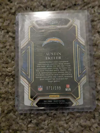 plant/Austin Ekeler - Chargers - Gold club level die cut 1/199-1-thumbnail