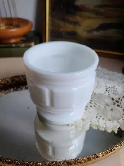 plant/Vintage Milk Glass Planter/Vase-3-thumbnail