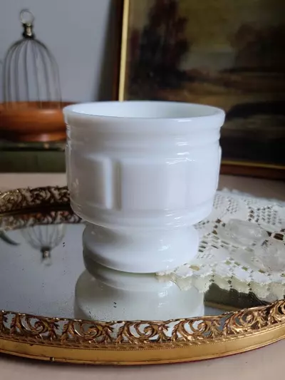 plant/Vintage Milk Glass Planter/Vase-2-thumbnail