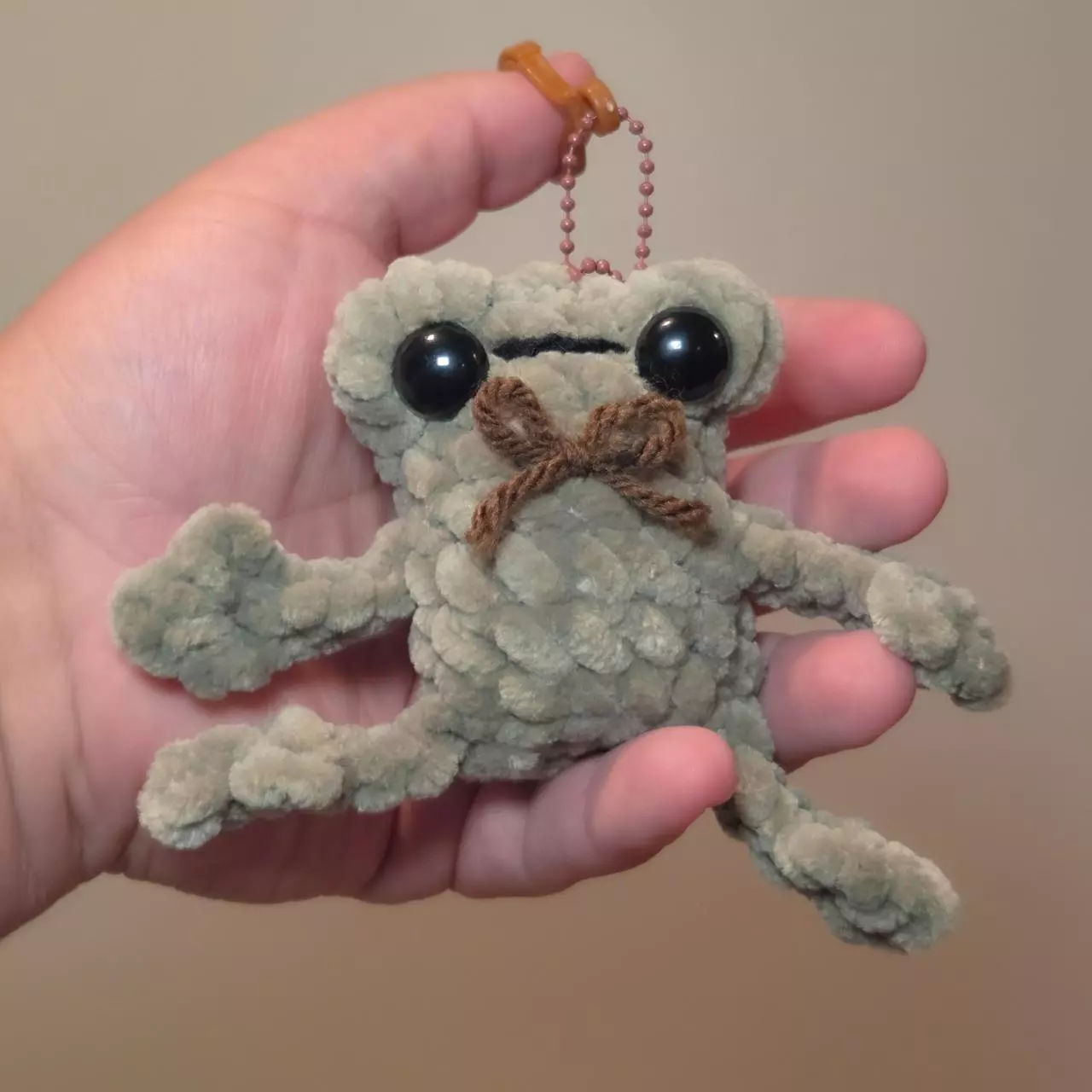 plant/Gentle Froggie (Keychain) 🐸-0