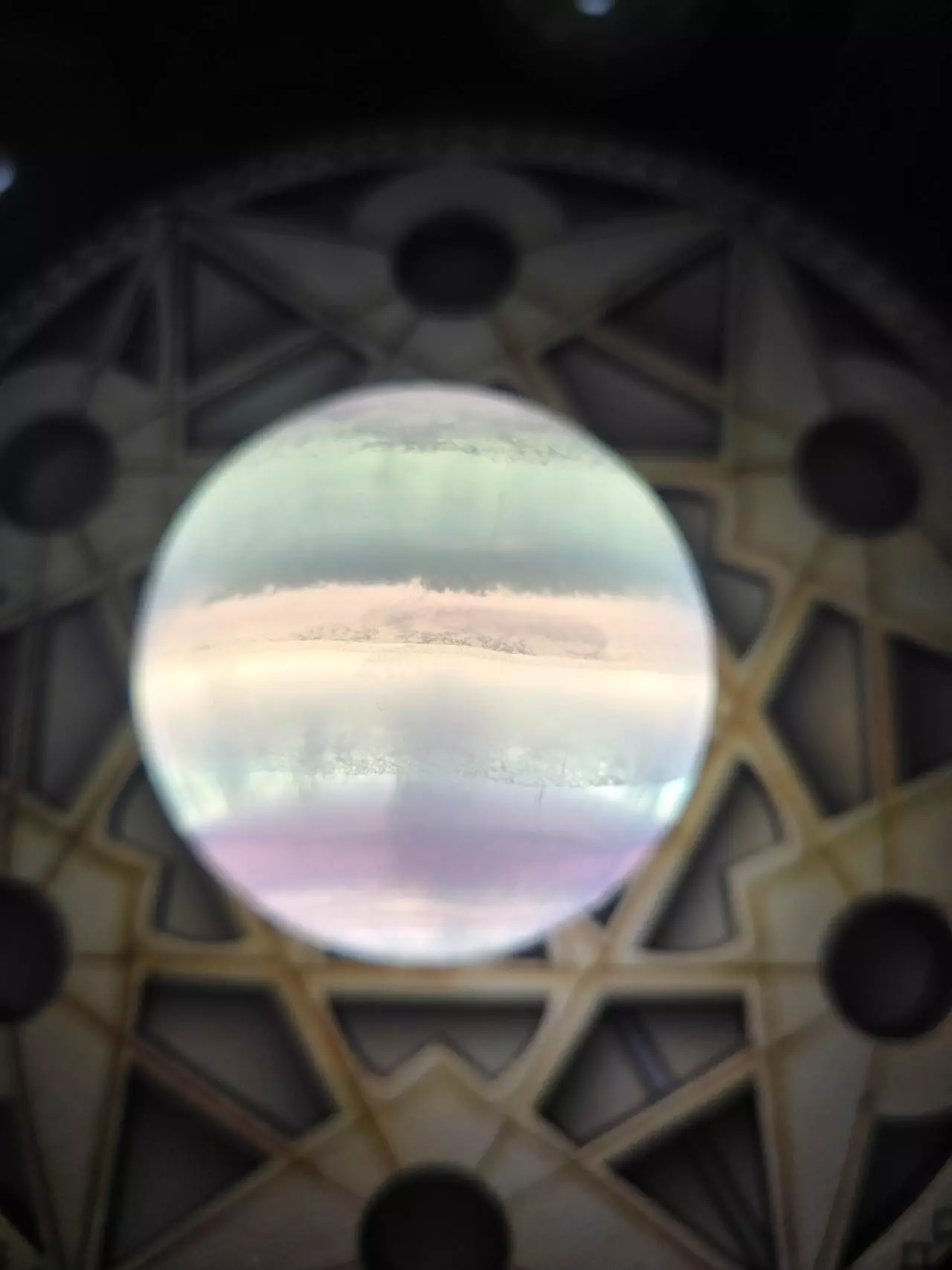 plant/65mm Lavender(Yttrium) Fluorite Sphere-0