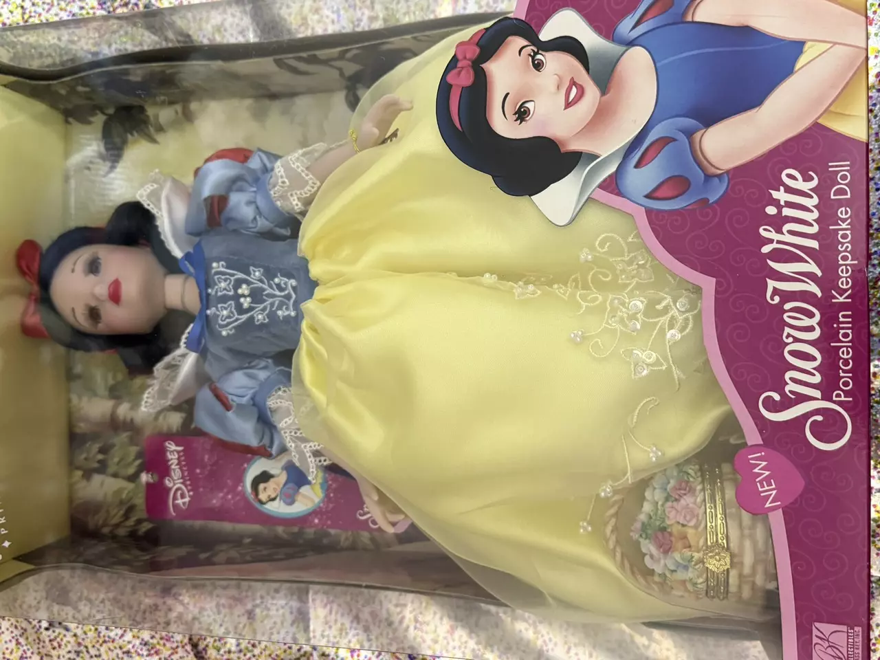 plant/Keepsake porcelain Snow White doll new unopened box-8