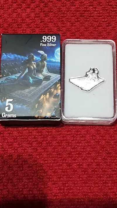 plant/5 gram .999 fine Silver Aladdin carpet-0-thumbnail