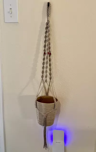plant/2 pcs Handmade macrame plant hanger-2-thumbnail