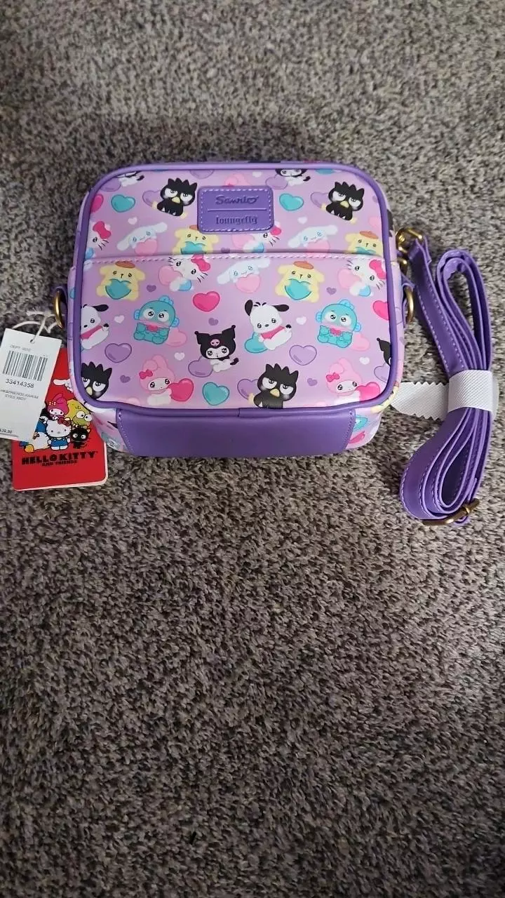 plant/HELLO KITTY LOUNGEFLY HK&Friends Kawii yes body (retail $39.90)-0