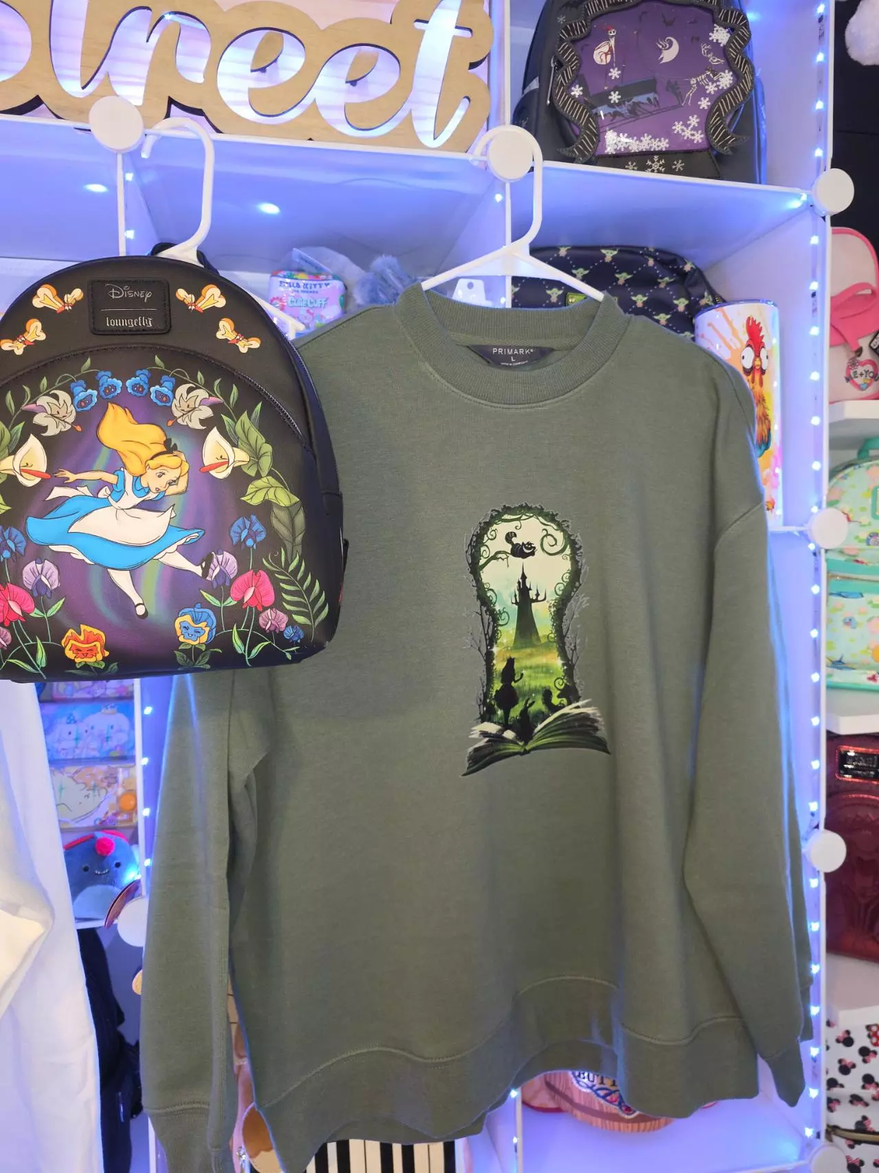plant/Alice Loungefly Backpack & Matching Custom Sweatshirt SZ LG-0