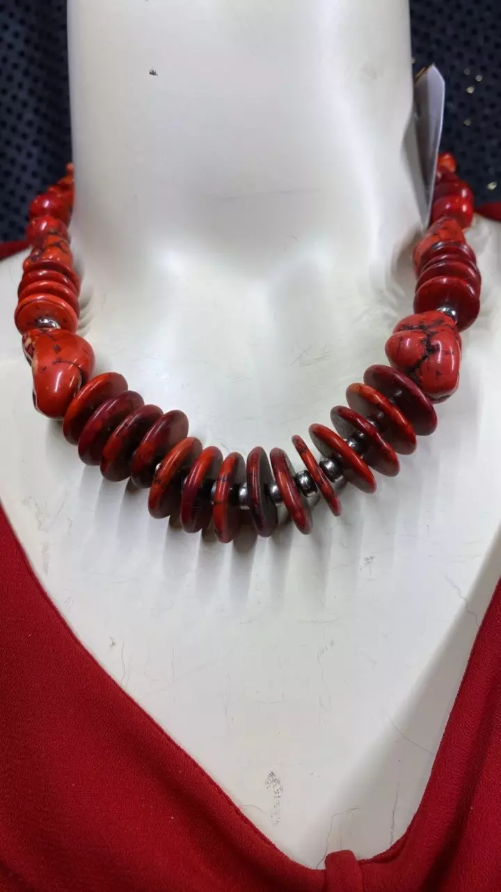 plant/VN 892 vintage necklace made with semi precious beads-1