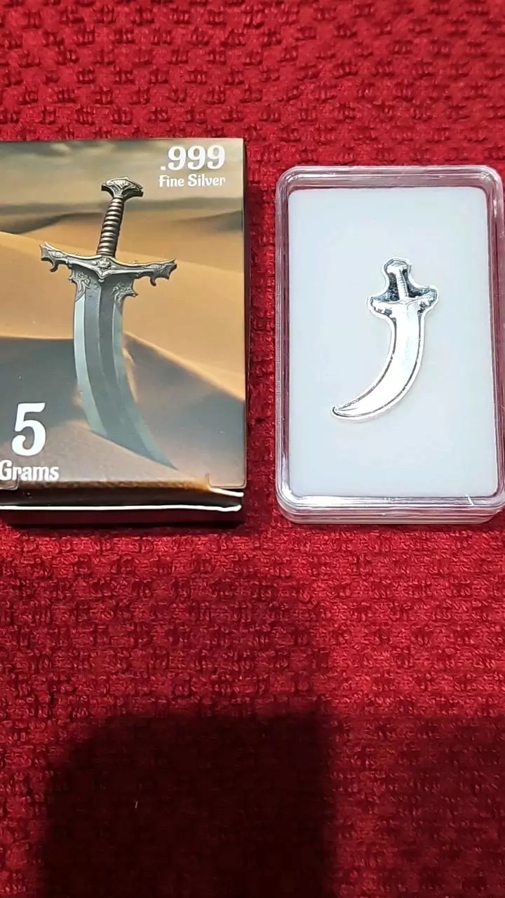 plant/5 gram .999 fine Silver Aladdin sword-0
