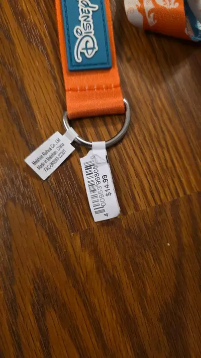 plant/Dinsey Parks The Little Mermaid Pin Lanyard-1-thumbnail