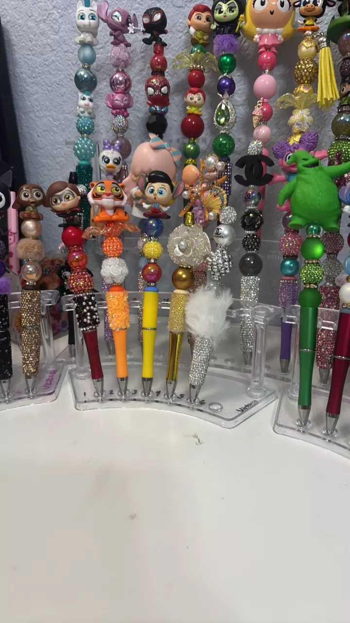 plant/$10 beaded pen-0