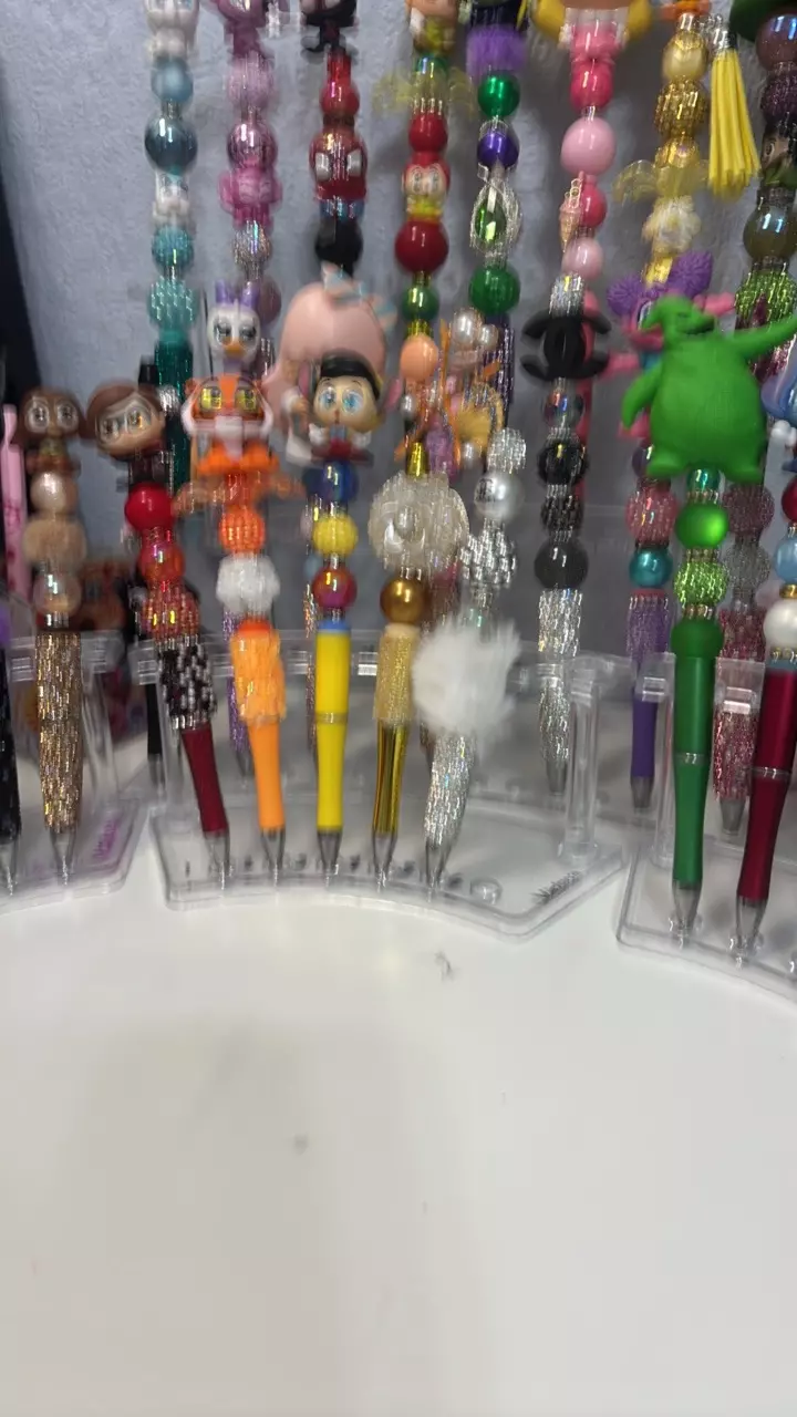 plant/$12 beaded pen-0