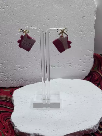 plant/Xmas Present Earrings (Red)-1-thumbnail