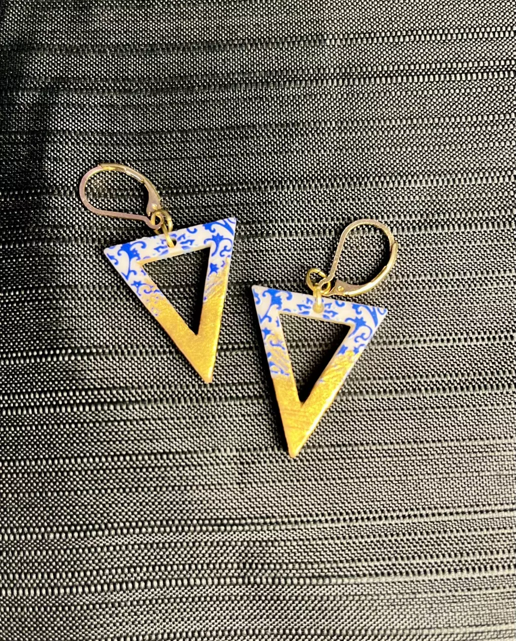 plant/Indy-made Triangle Earrings-0