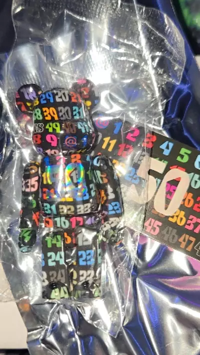 plant/Series 50 Secret 100% Bearbrick-0-thumbnail