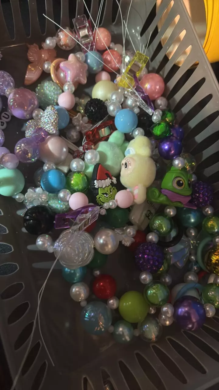 plant/$15 phone chains-0