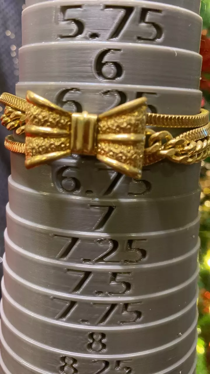 plant/VB 767 vintage gold tone bracelet, multi strand with a bow clasp-1