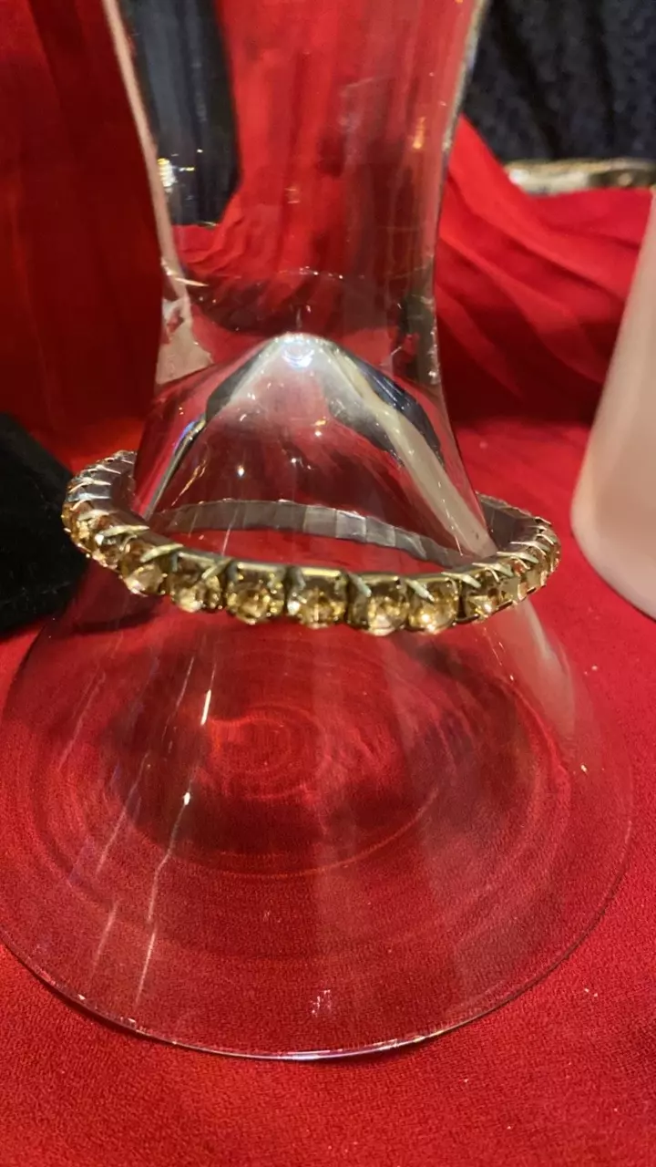 plant/VB 762 vintage gold town, faux rhinestone tennis bracelet with peach rhinestones-0