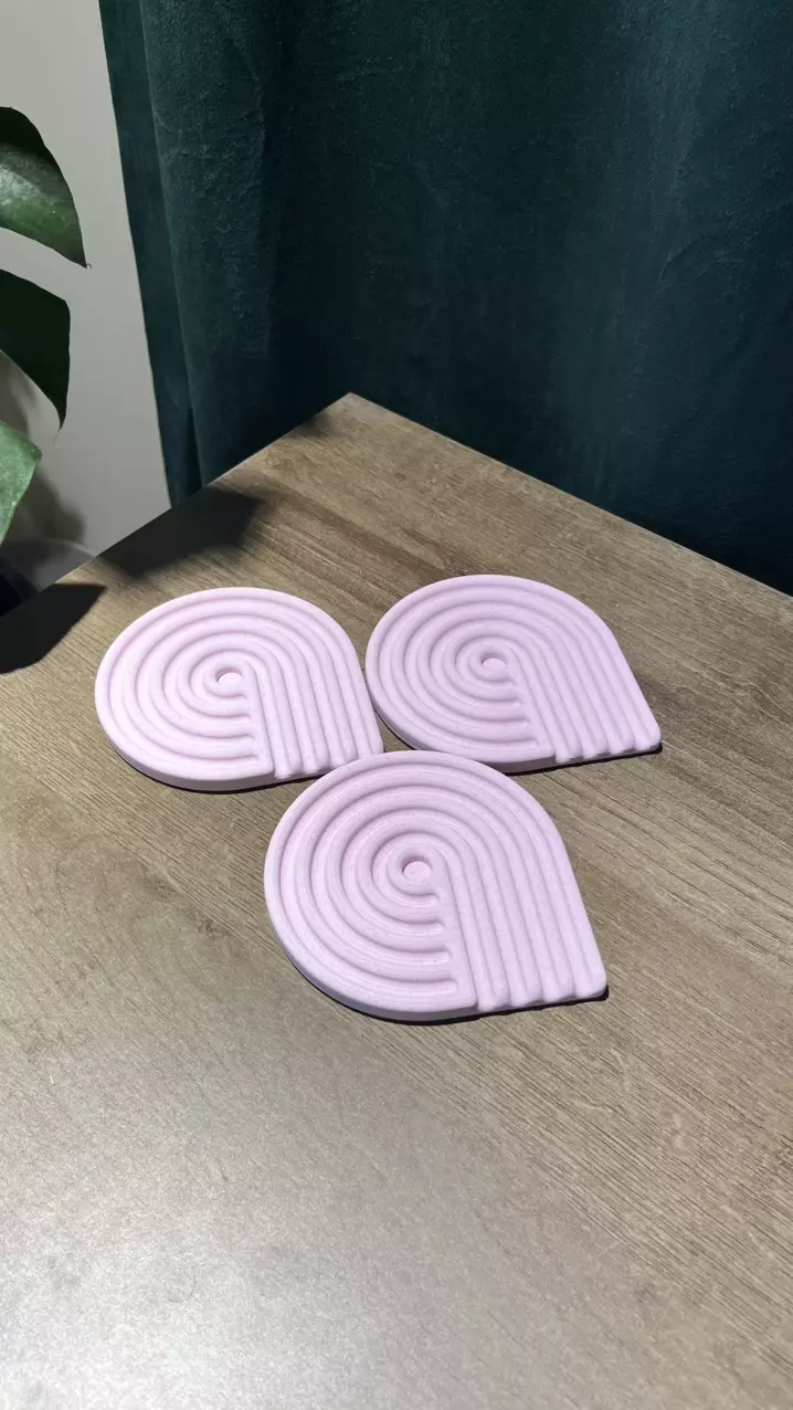 plant/💕Stylish Modern Home Decor: Spiral Coaster Set & Ribbed Heart Collection💕-6