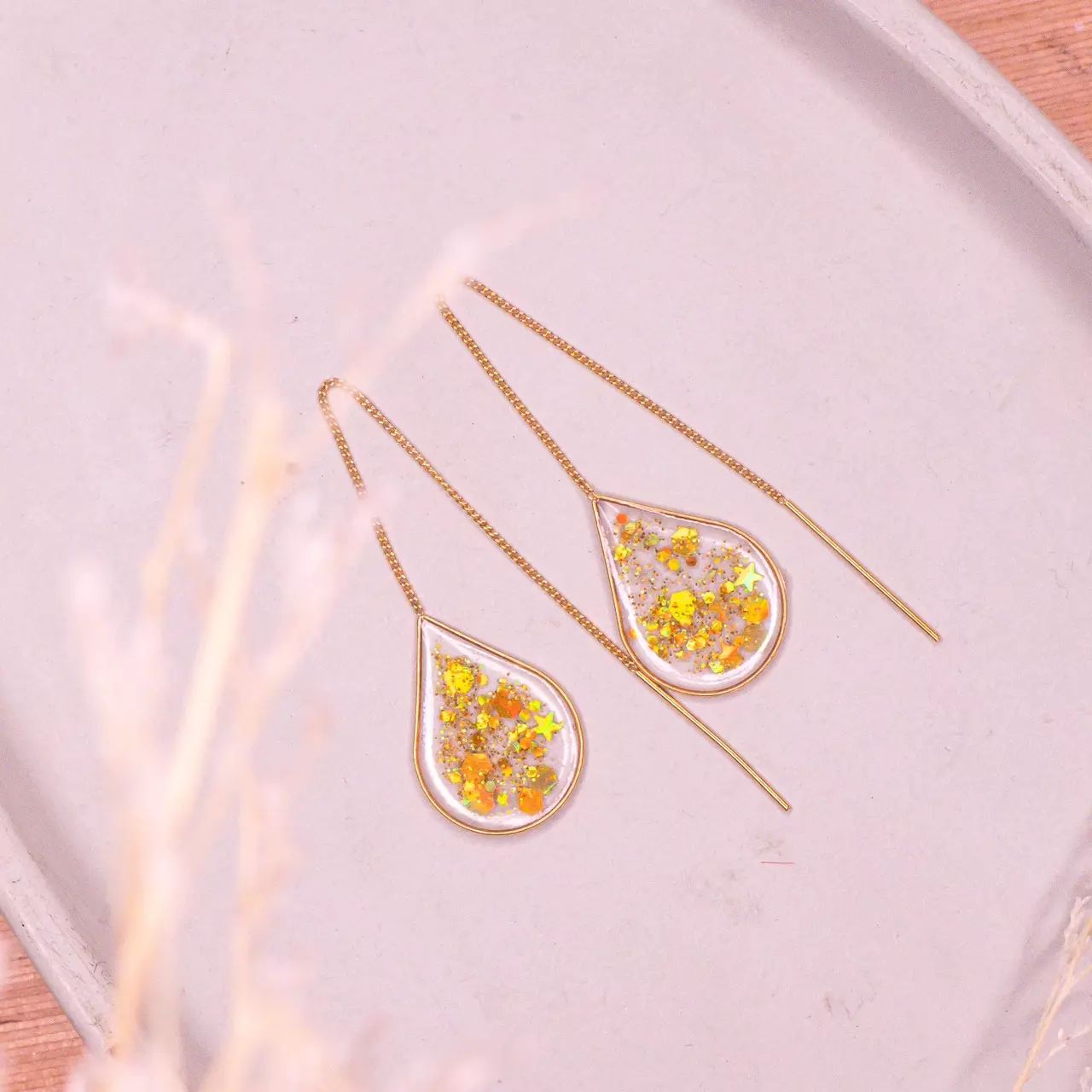 plant/Ánh Dương - Gold Glitter Ear Threaders-1