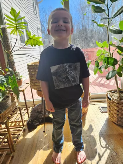 plant/Lion Duo in charcoal printed tshirt-2-thumbnail