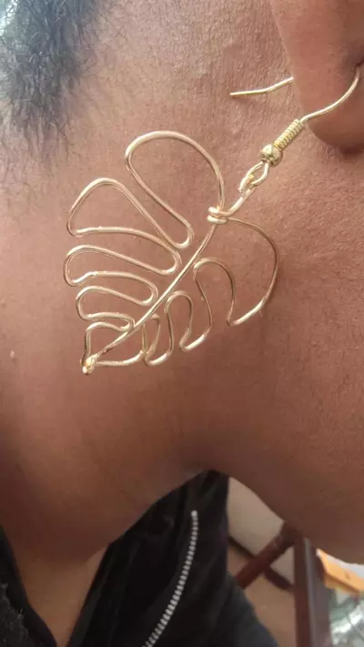 plant/Large Gold Monstera earrings-2-thumbnail